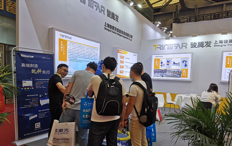 花季APP传媒下载网站,埃森花季传媒APP下载免费版与切割展